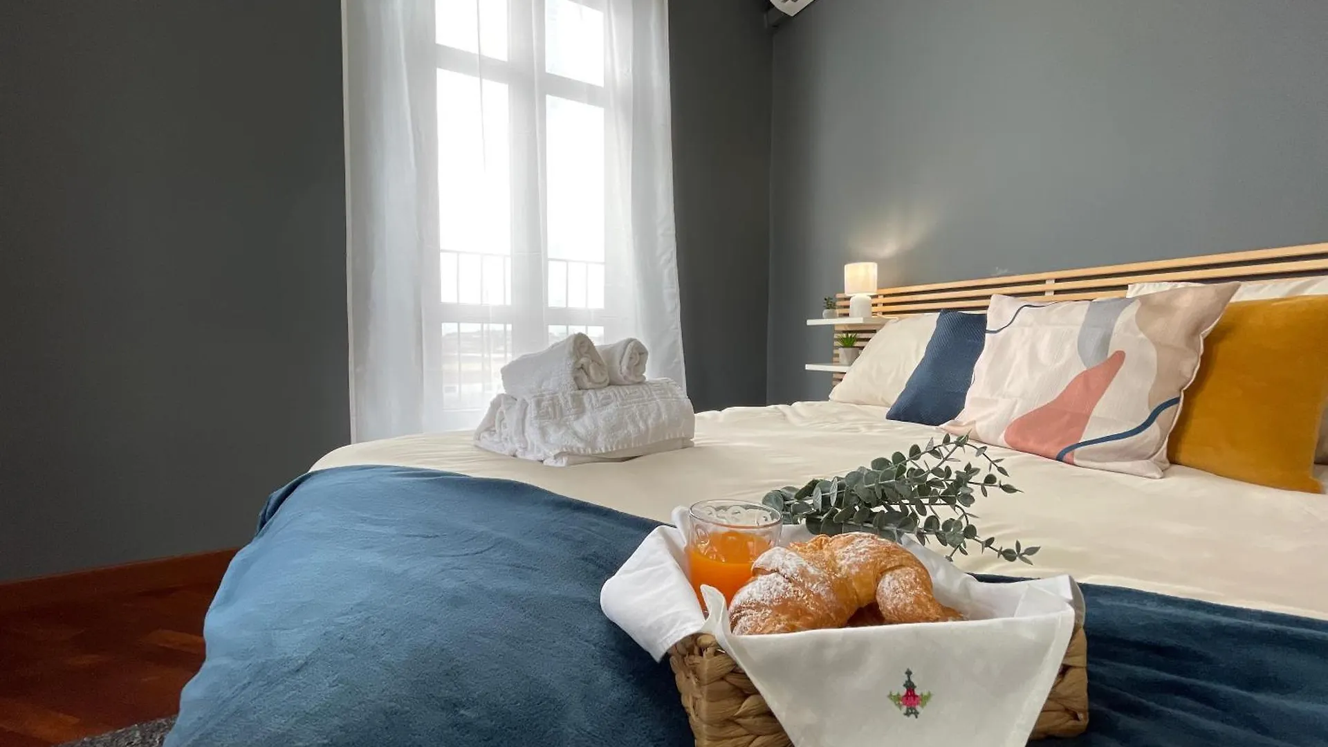 Apartment Vista Fiume - Aeroporto A 7 Minuti Prestigioso Appartamento Storico Fiumicino